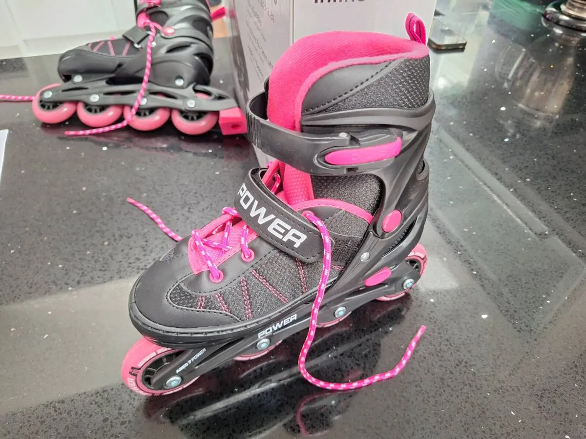 Adjustable Inline Skates - Image 3