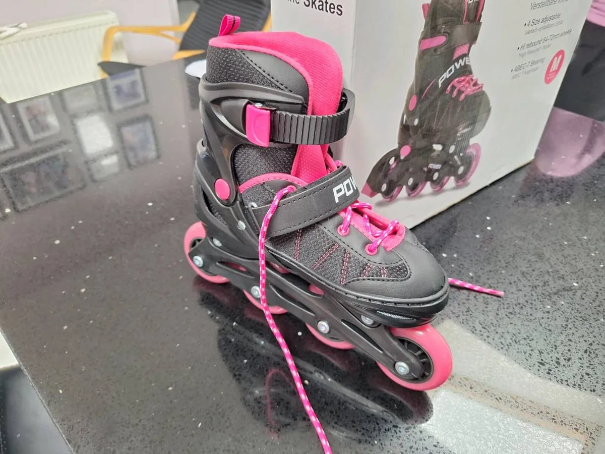 Adjustable Inline Skates - Image 4