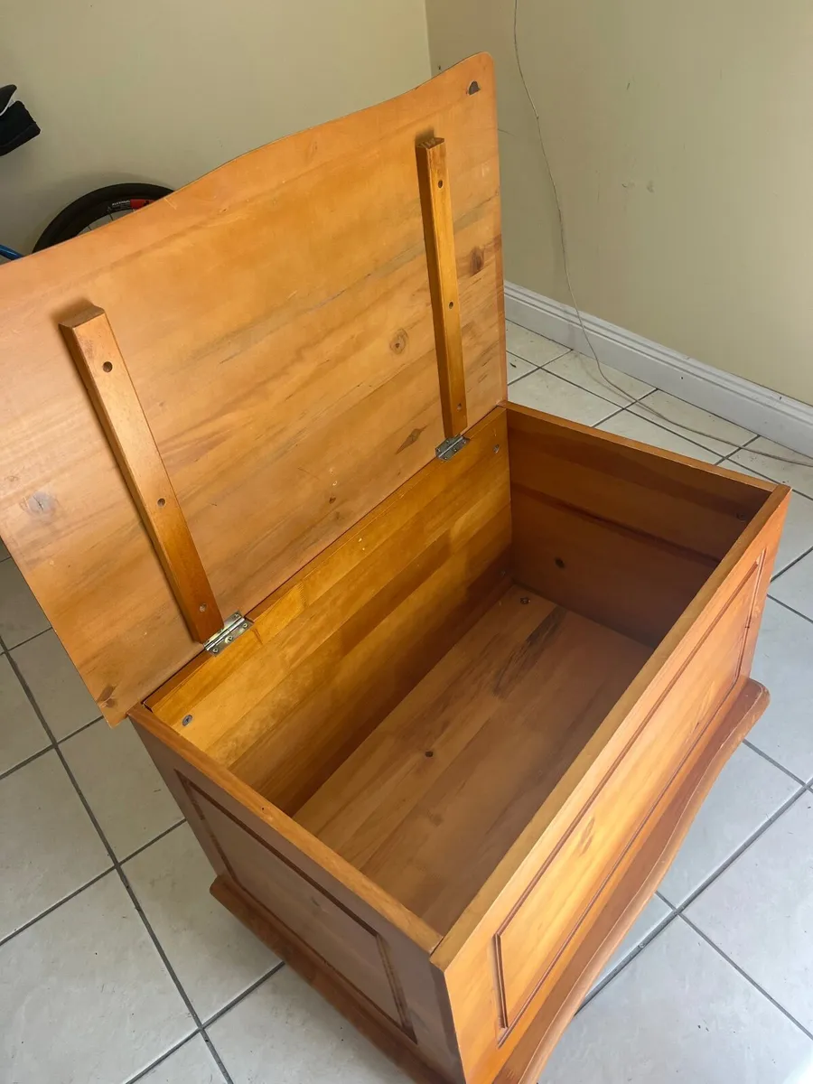 Blanket Box - Image 2