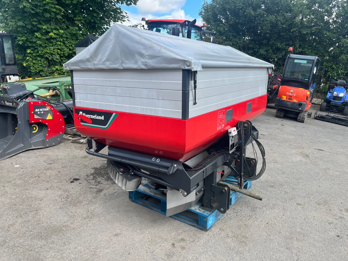 Kverneland Exacta CL fertiliser spreader - Image 2