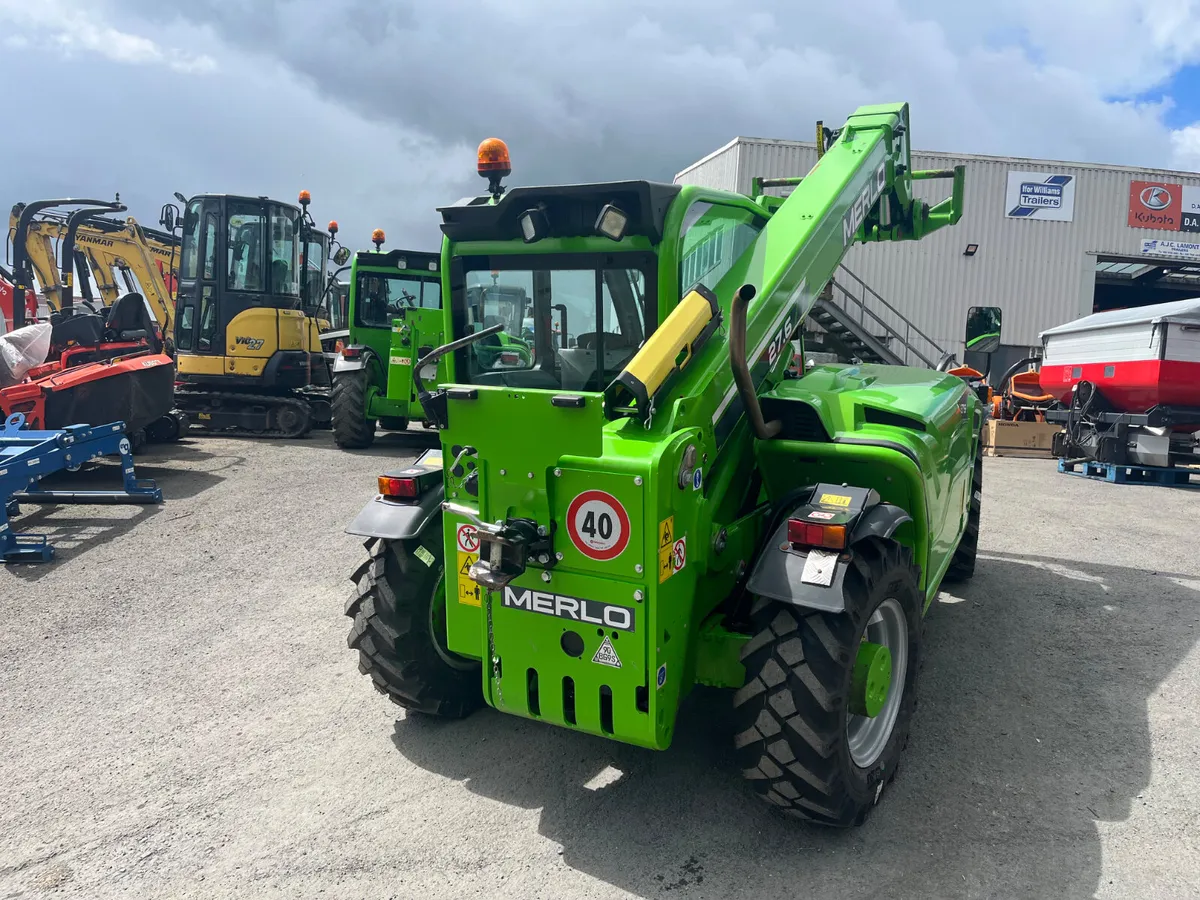 2023 Merlo P27.6plus - Image 3