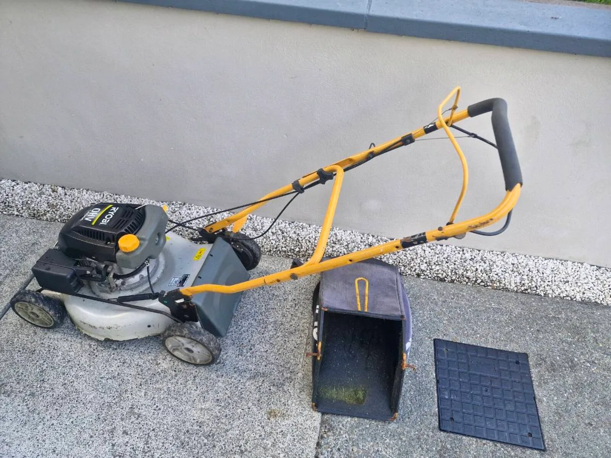 Self drive Lawnmower for sale - Image 2