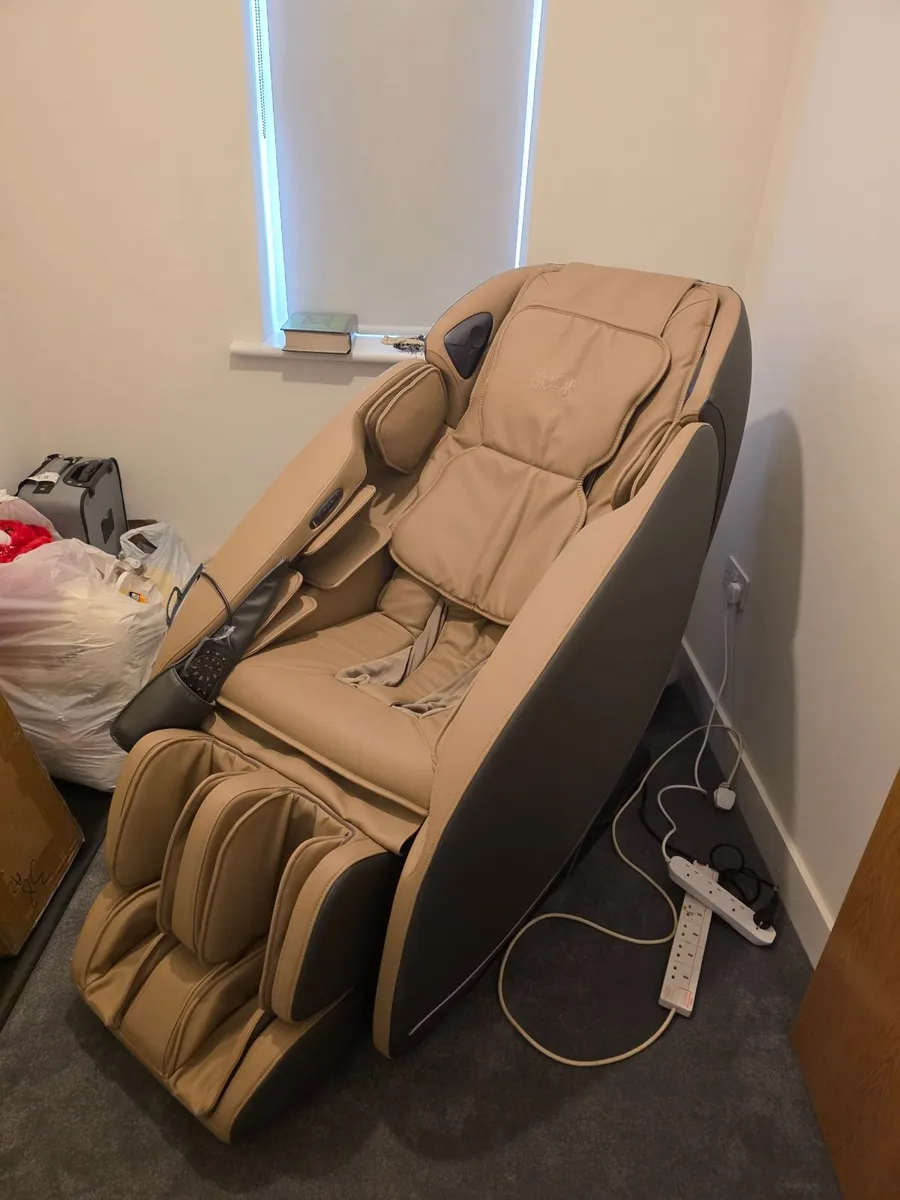 Massage Chair - Image 1
