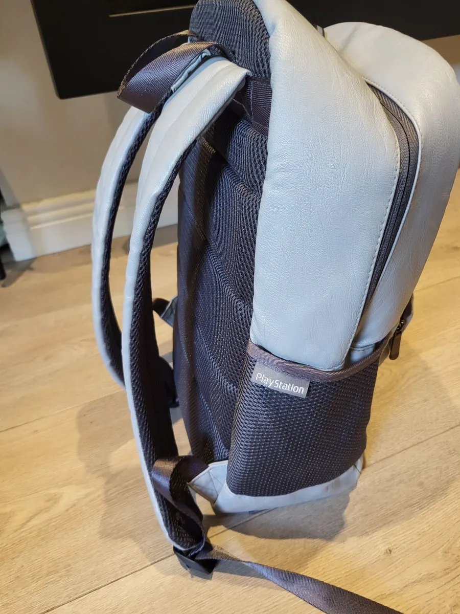 PlayStation Backpack - Image 3
