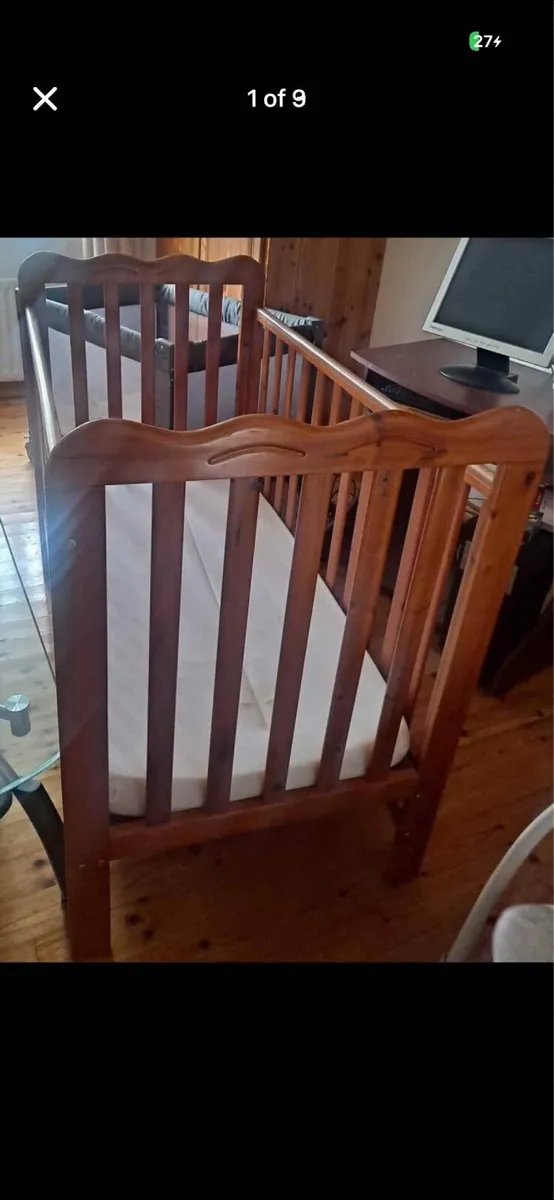 Tutti Bambini wooden cot - Image 1