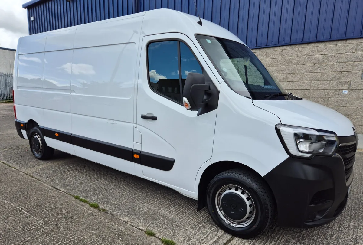 2022 Renault Master Lwb 135 - Image 1