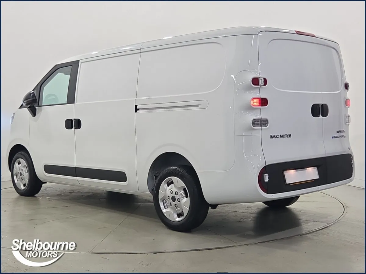 Maxus Deliver 5 E  L1 Electric - Image 2