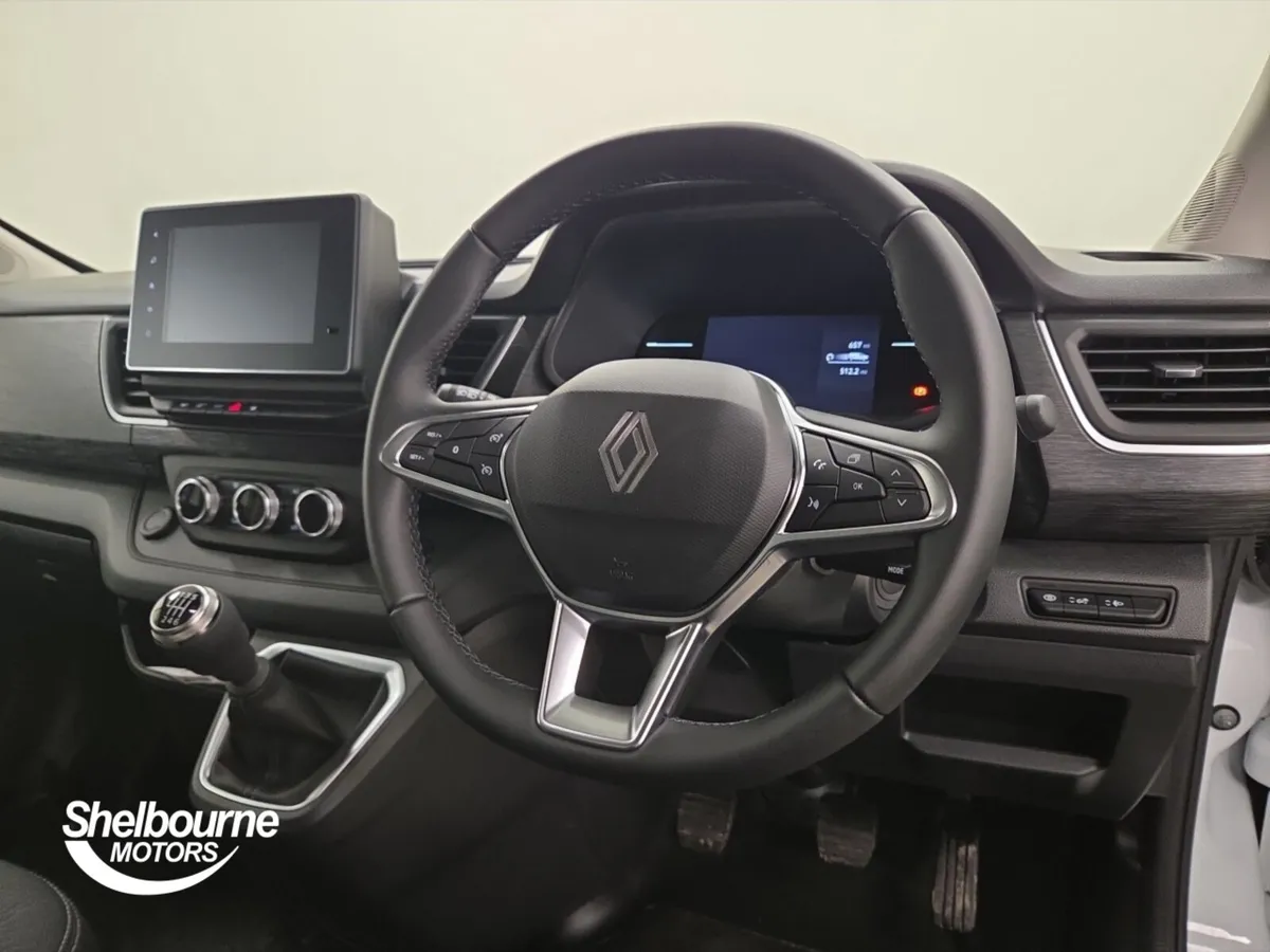 Renault Trafic Lwb Diesel Extra Sport - Image 4