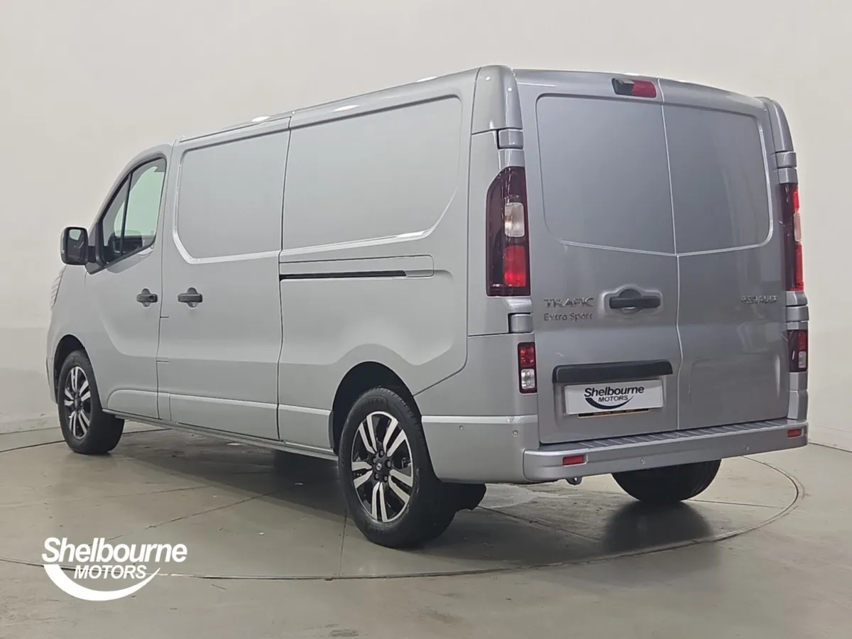 Renault Trafic Lwb Diesel Extra Sport - Image 2