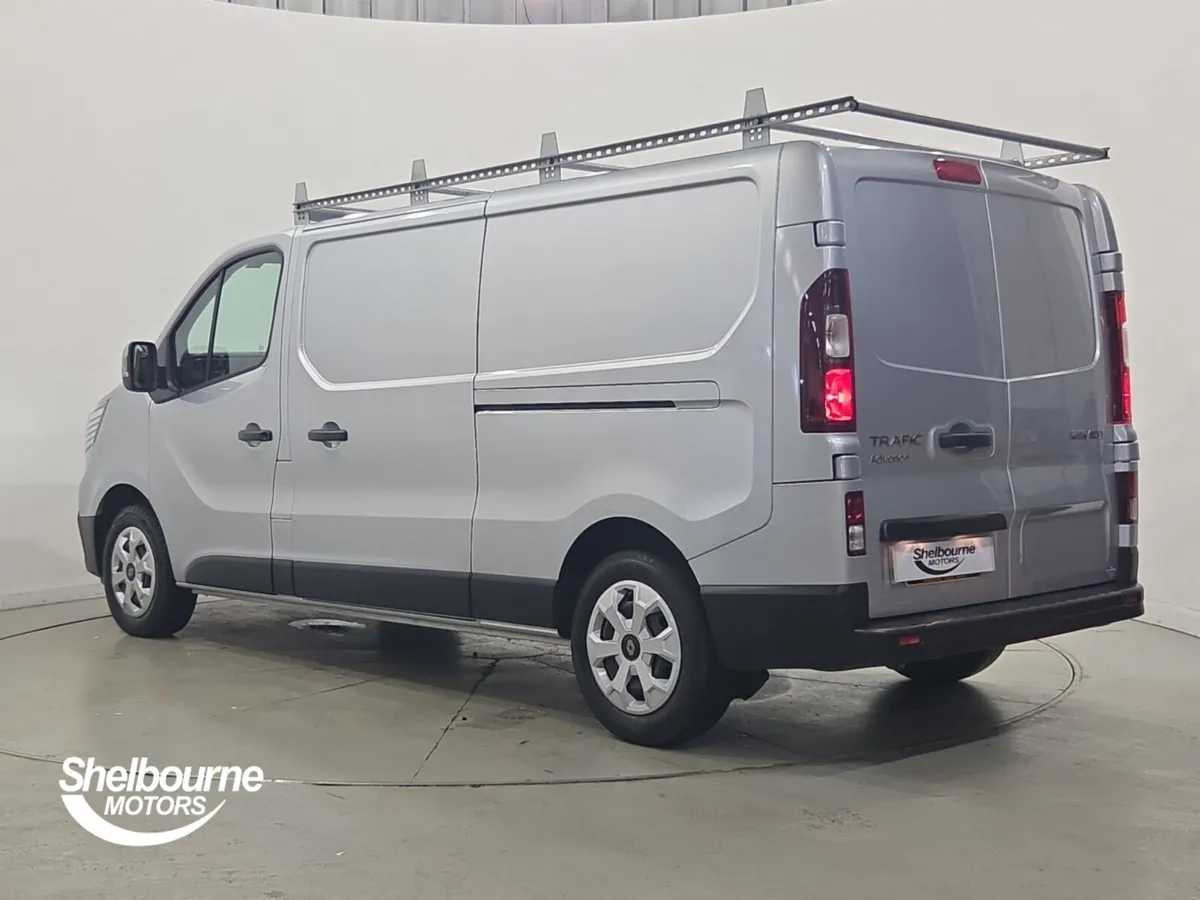 Renault Trafic Lwb Diesel Advance - Image 2