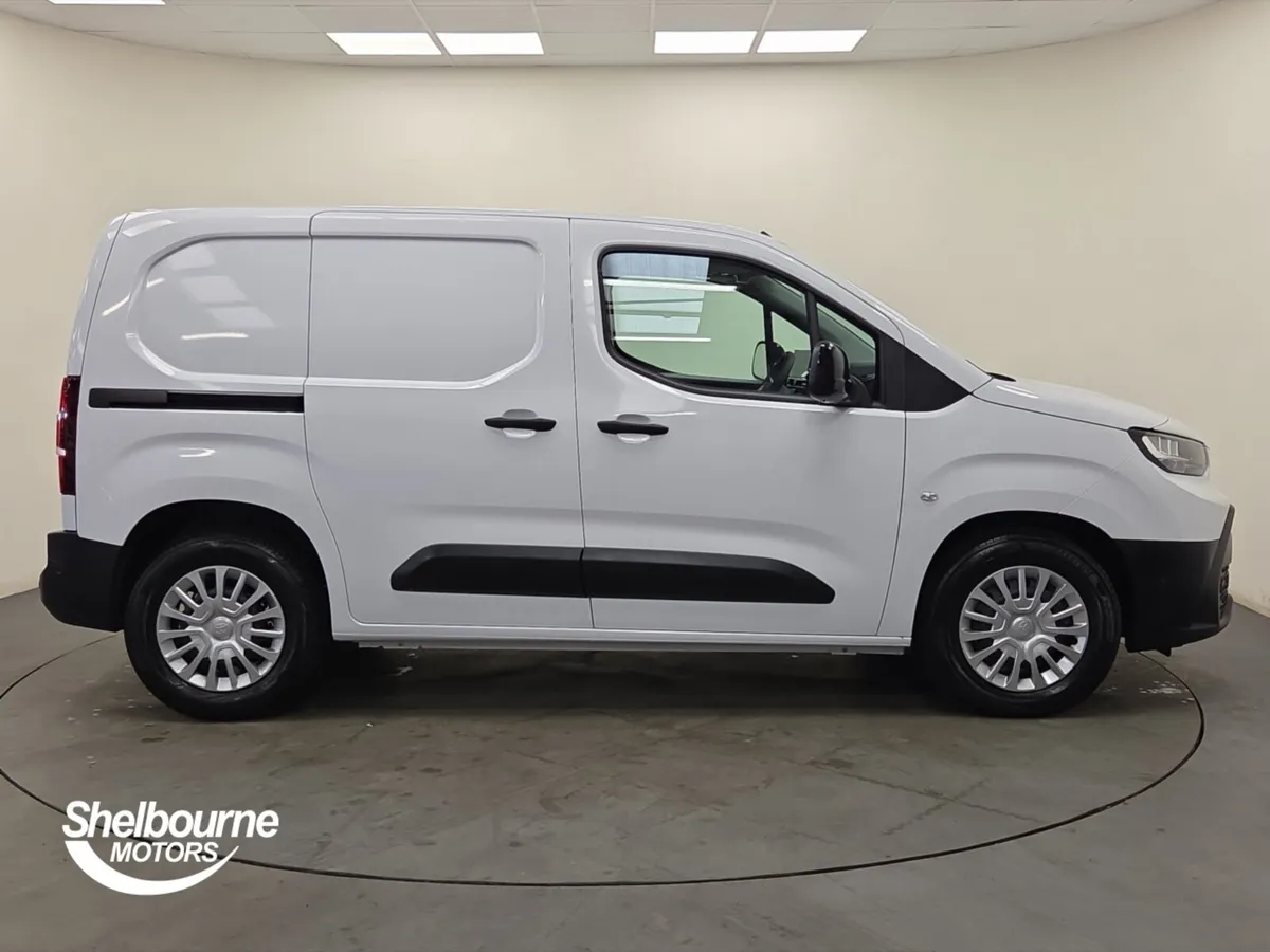 Toyota Proace City L1 Electric Icon - Image 3