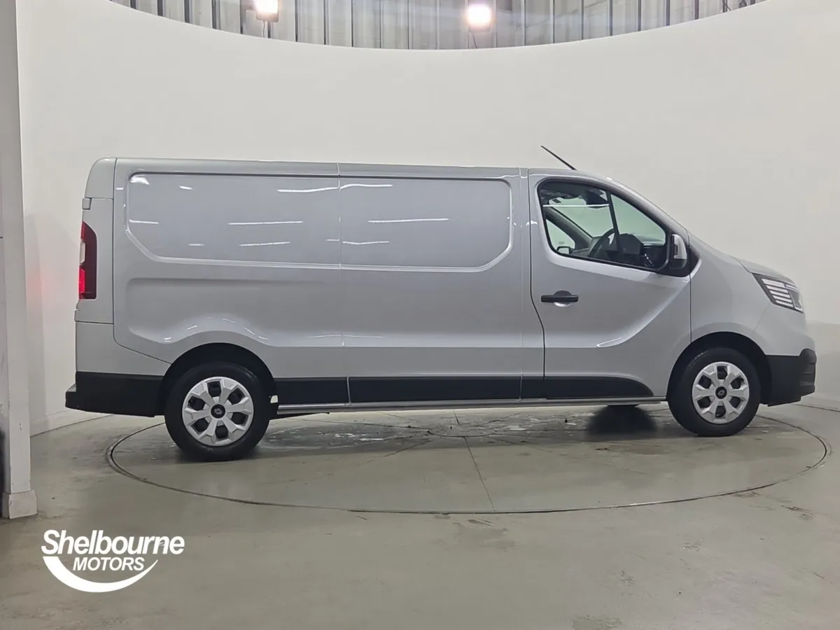 Renault Trafic Lwb Diesel Advance - Image 3