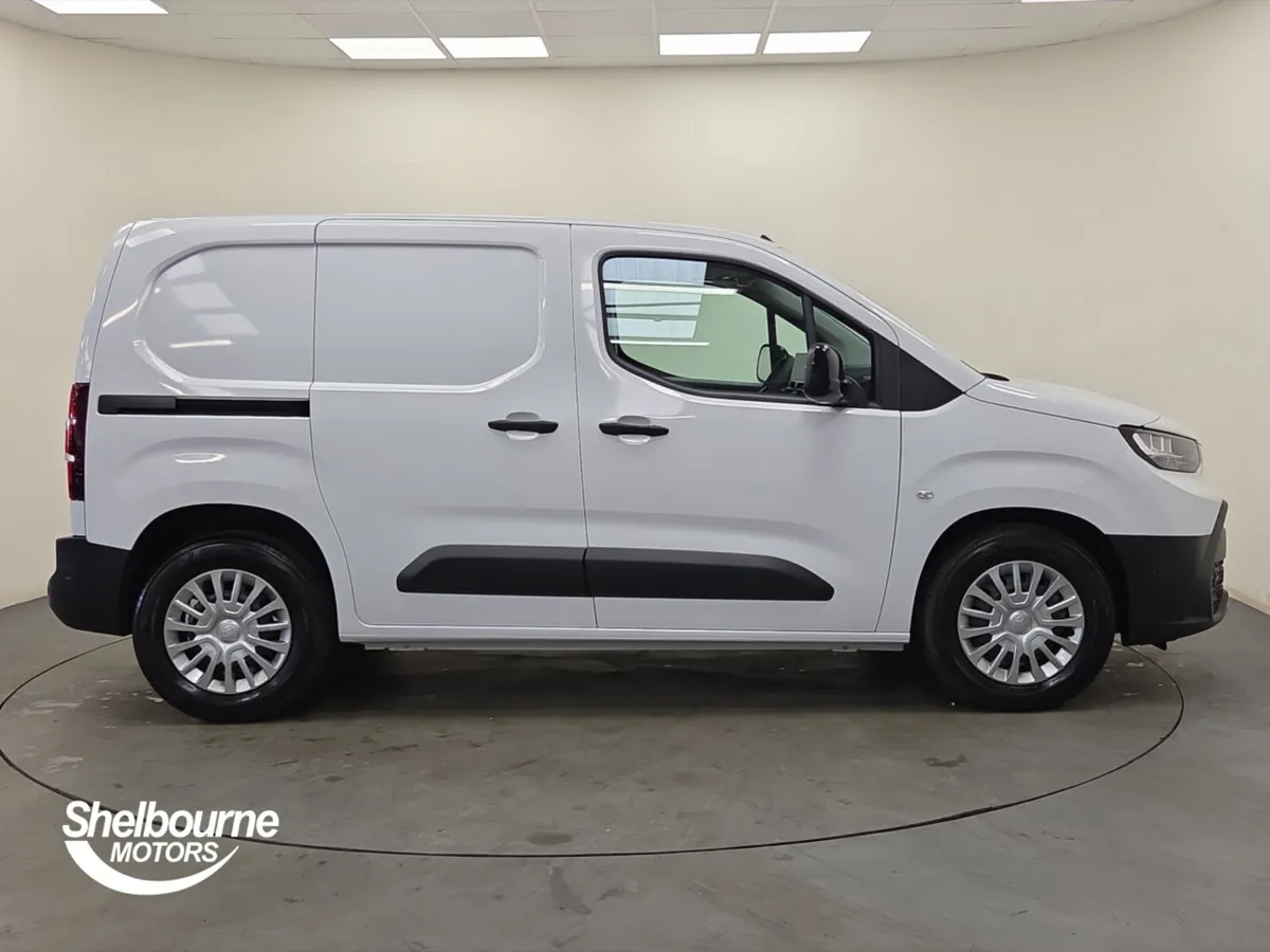 Toyota Proace City L1 Electric Icon - Image 3