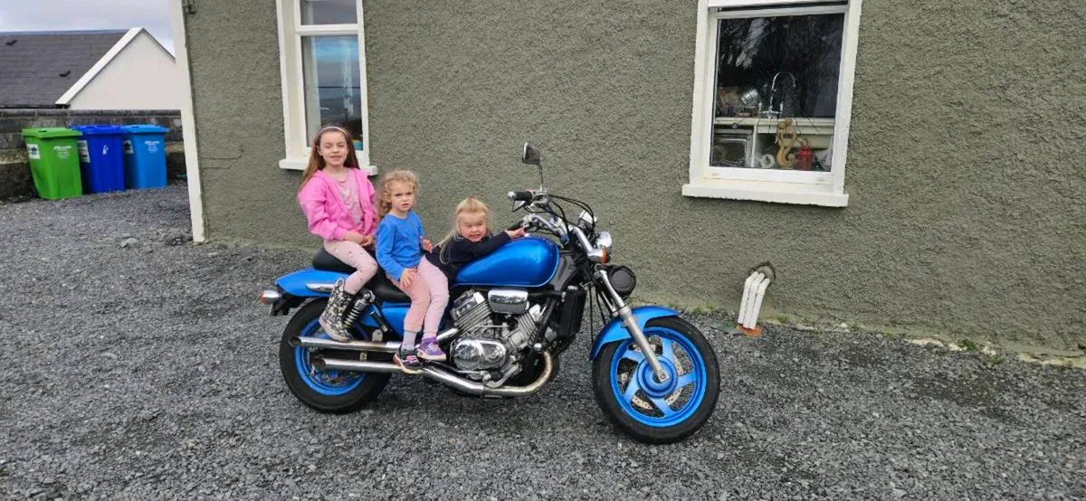 Honda vf 750
