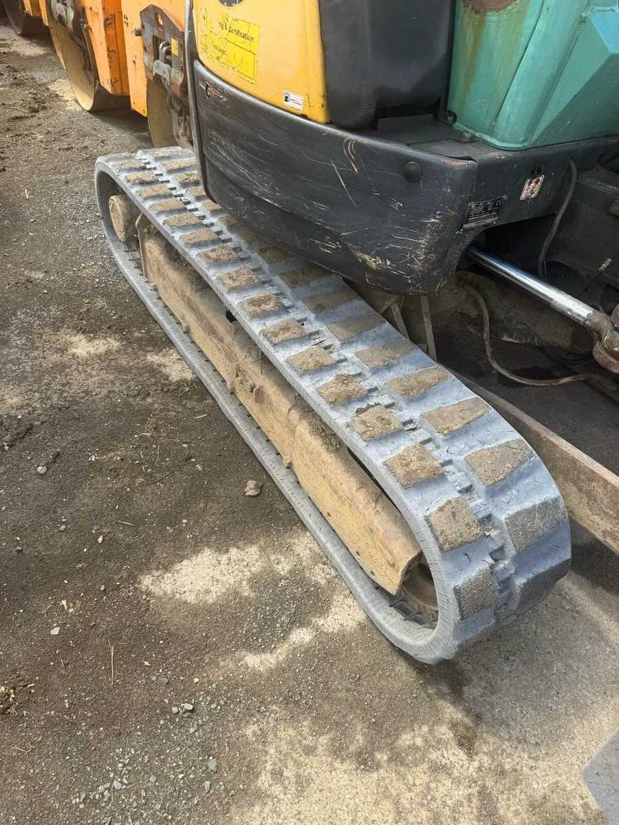 Yanmar 2.8T digger - Image 3