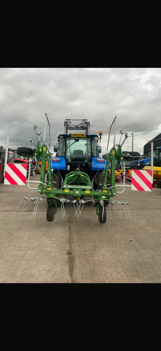 New Pronar 4 rotar tedder - Image 1