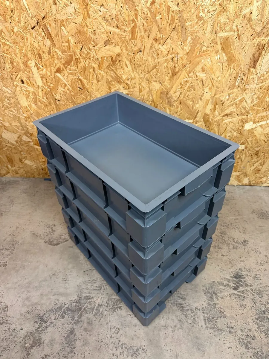 10x grey storage boxes - Image 1