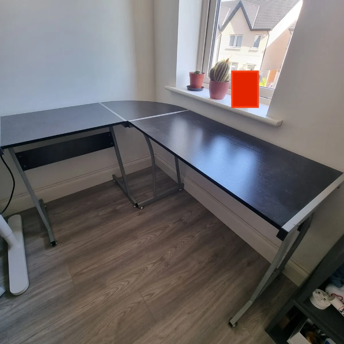 Corner office Desk