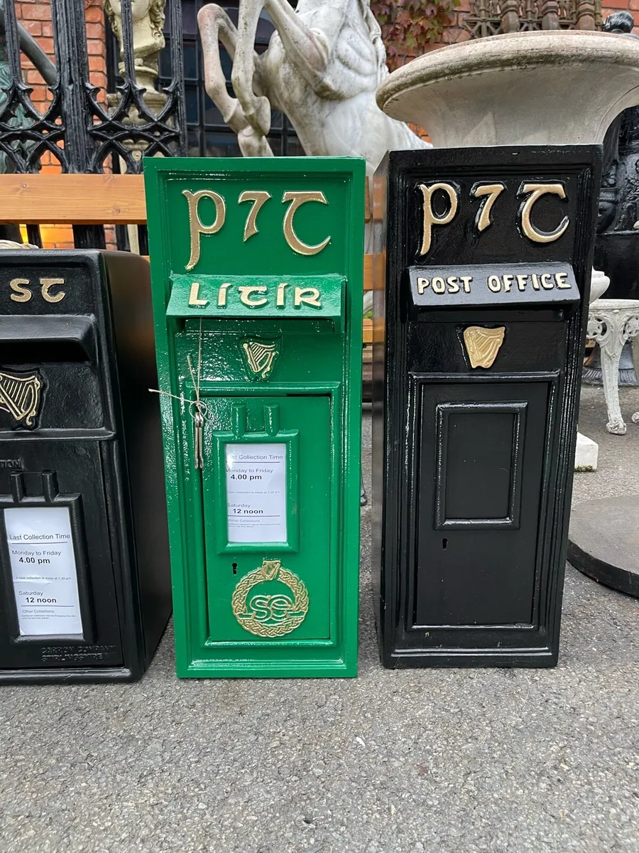 Irish post box building into wall - Image 3