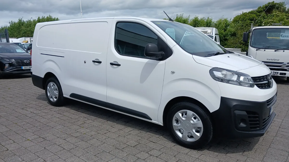 OPEL VIVARO DISPATCH EXPERT LWB 149KMS TOWBAR - Image 2