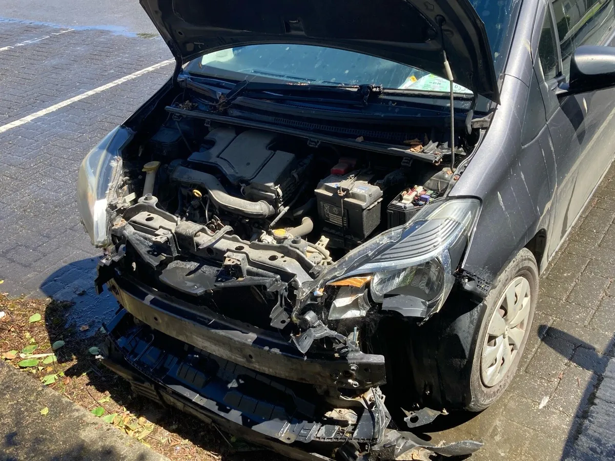 Toyota Yaris - Image 3