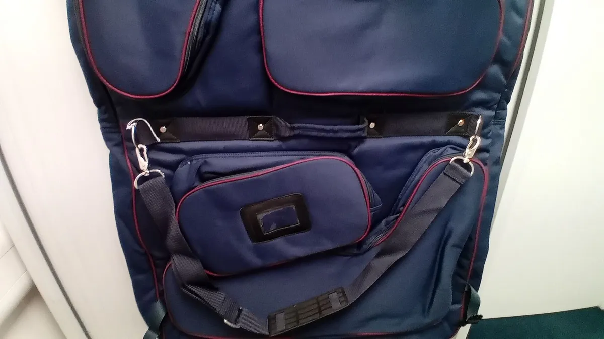 Suit Bag for Horse Shows. - Image 3