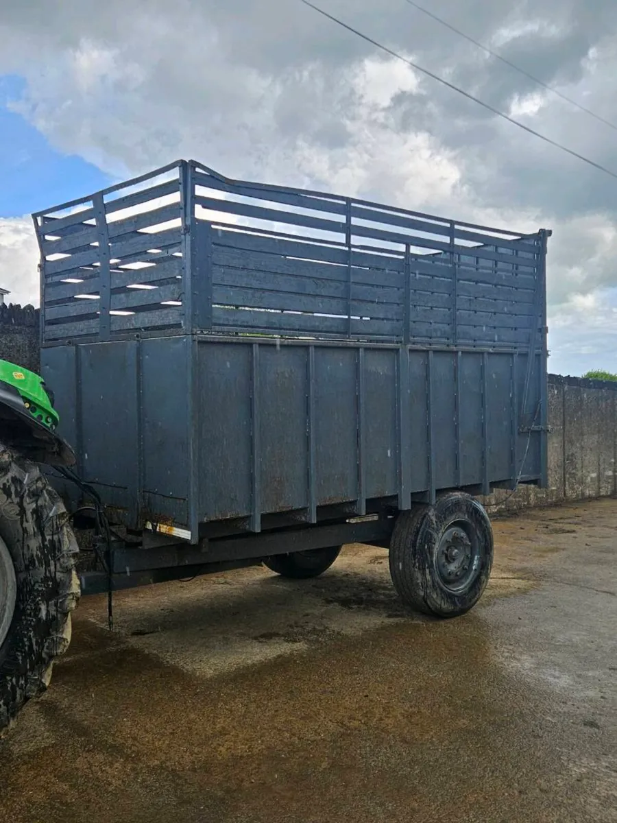 Silage & grain trailer - Image 1