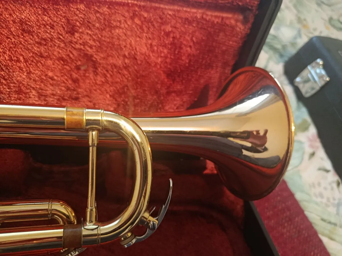 Yamaha Trumpet - Image 4