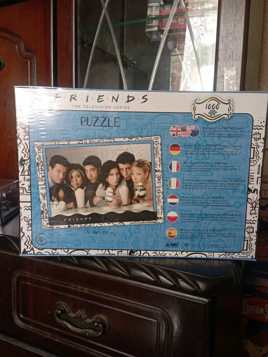 2020 FRIENDS MILKSHAKE   1000 PIECE JIGSAW. - Image 2