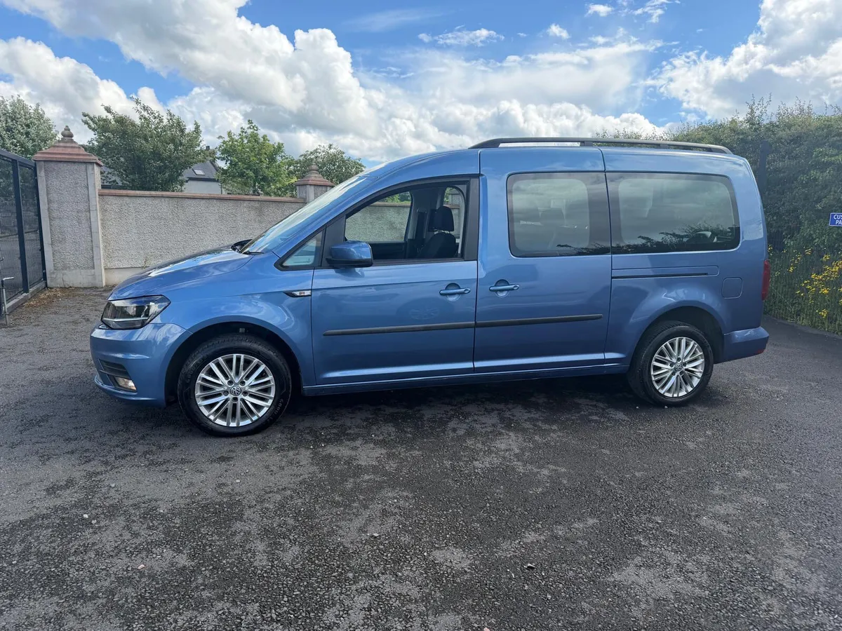 VW Caddy Maxi Life  -  7 Seater - N.I. Registered - Image 4