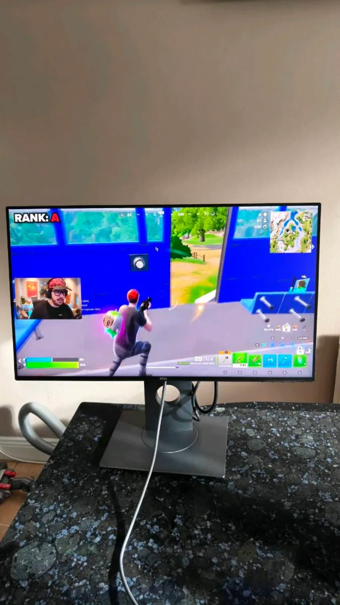 Dell U2417H 24" IPS Monitor - Image 3