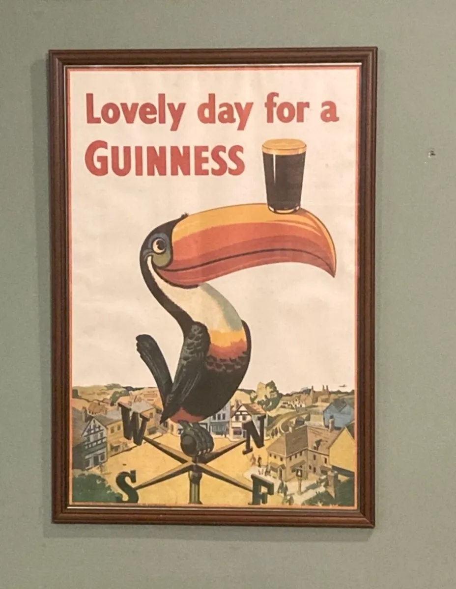 Pub Memorabilia - Image 3