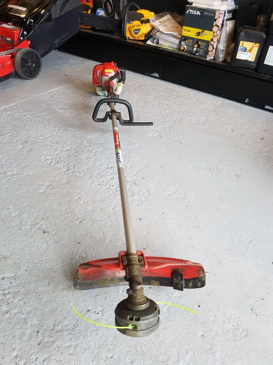 MARUYAMA PETROL STRIMMER - FOR SALE - Image 2
