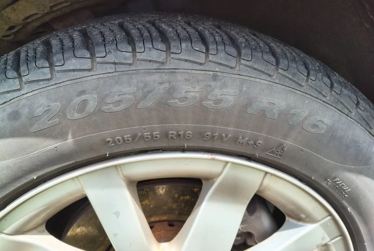 Spare Alloy Wheels+Tyres  205 55 R16 - Image 1