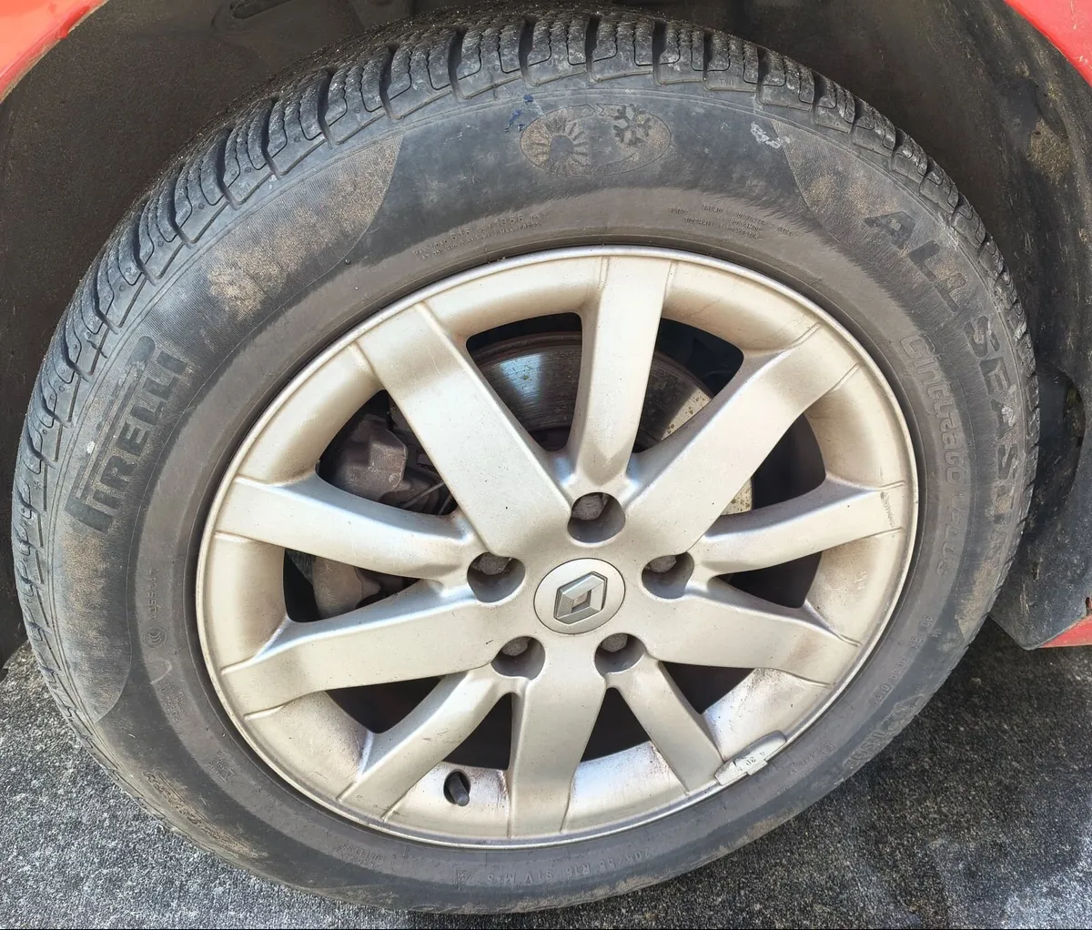 Spare Alloy Wheels+Tyres  205 55 R16 - Image 3