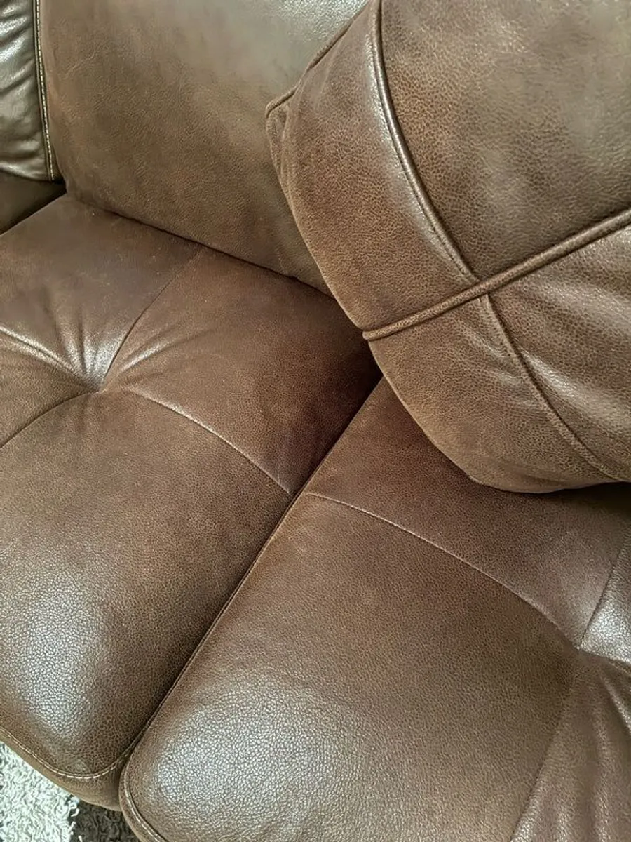 L shaped sofa - Image 4