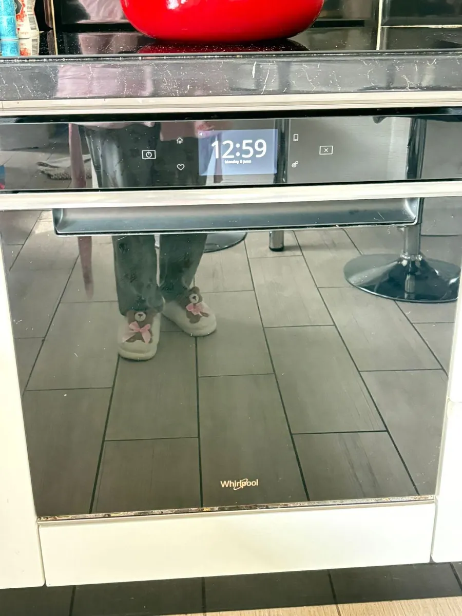 oven - Image 1