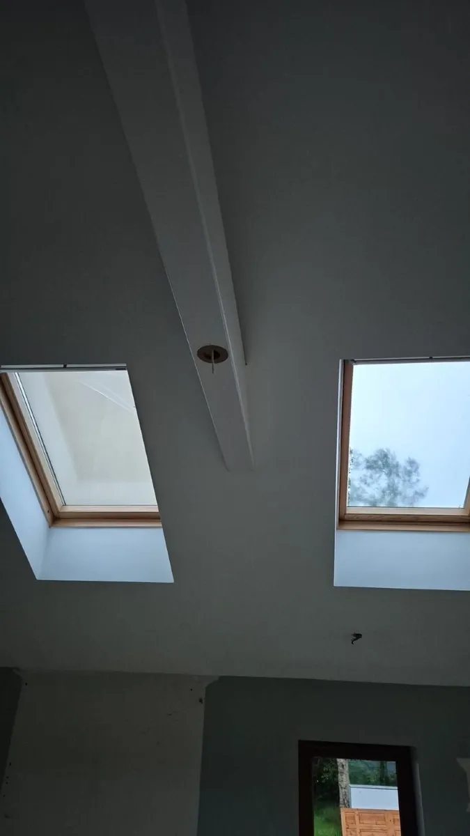 3 x VELUX GGL M06 Centre Pivot Roof Windows 78x118 - Image 3