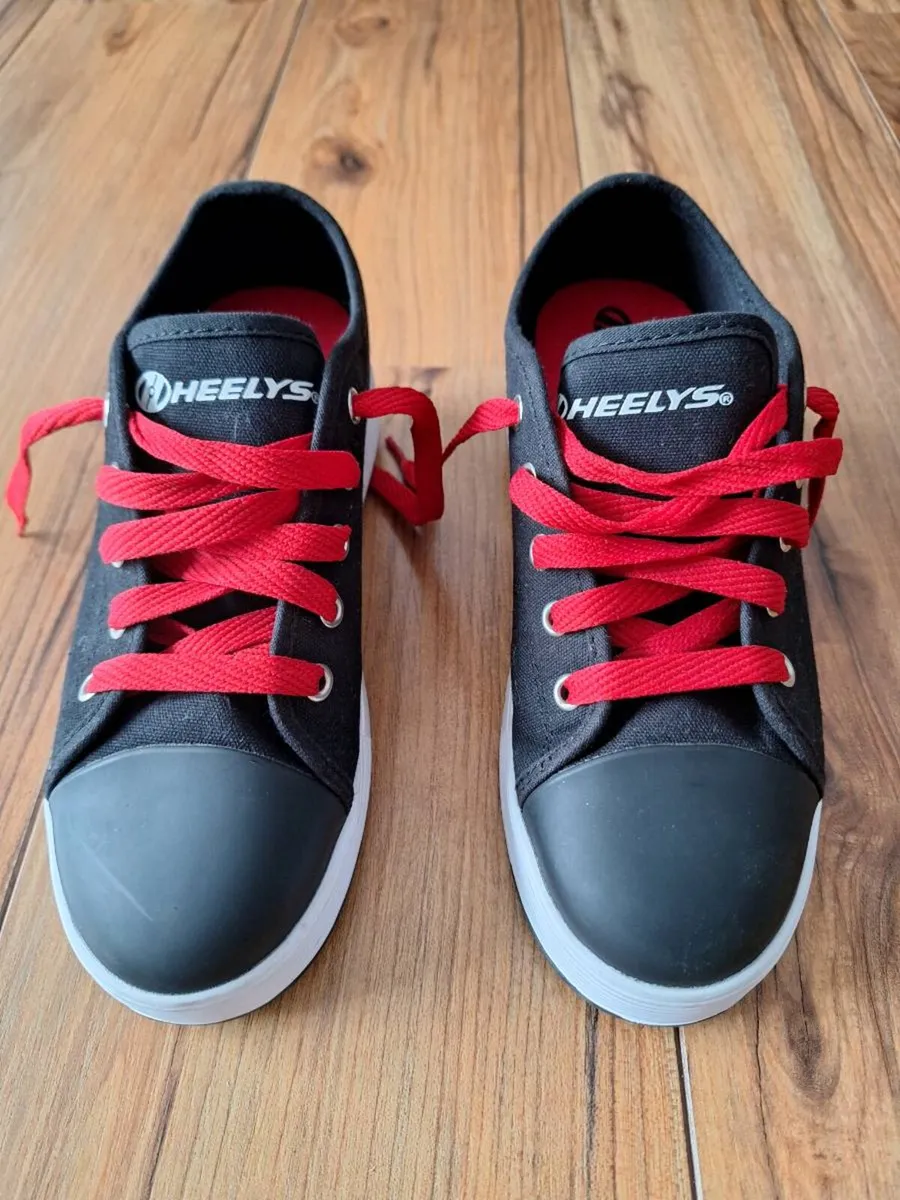 Heelys - Image 1