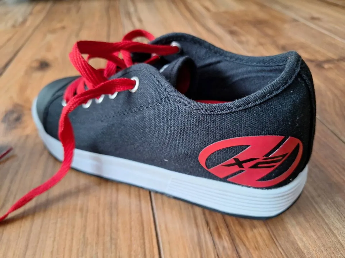 Heelys - Image 2