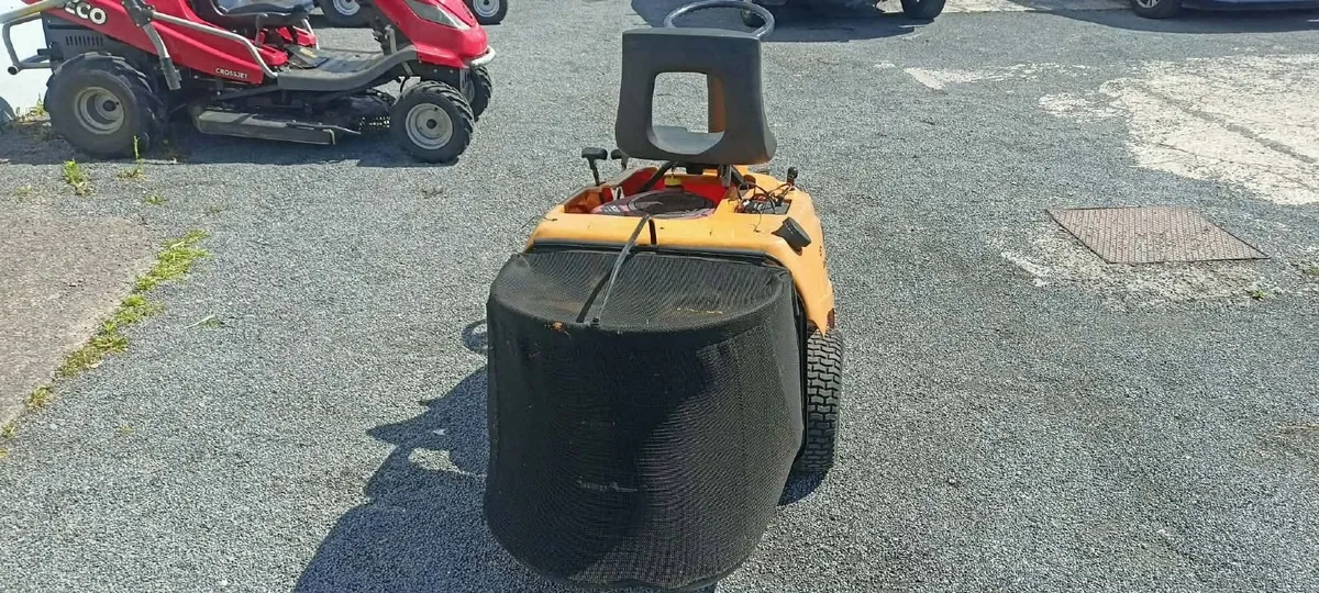 MCCULLOCH RIDE ON MOWER - FOR SALE - Image 4