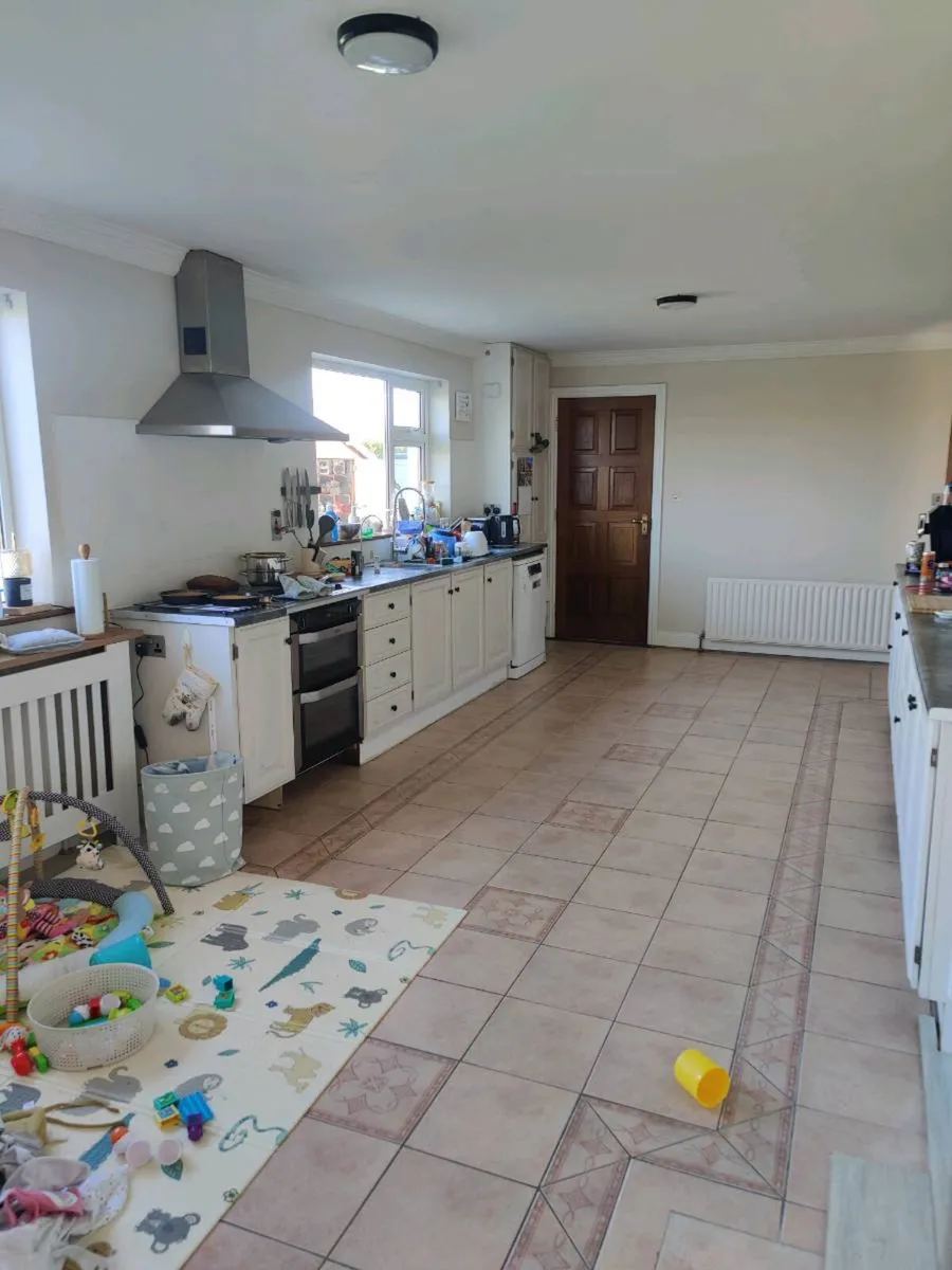 Solid Wood Fitted Kitchen – Complete Units-7Meters - Image 3