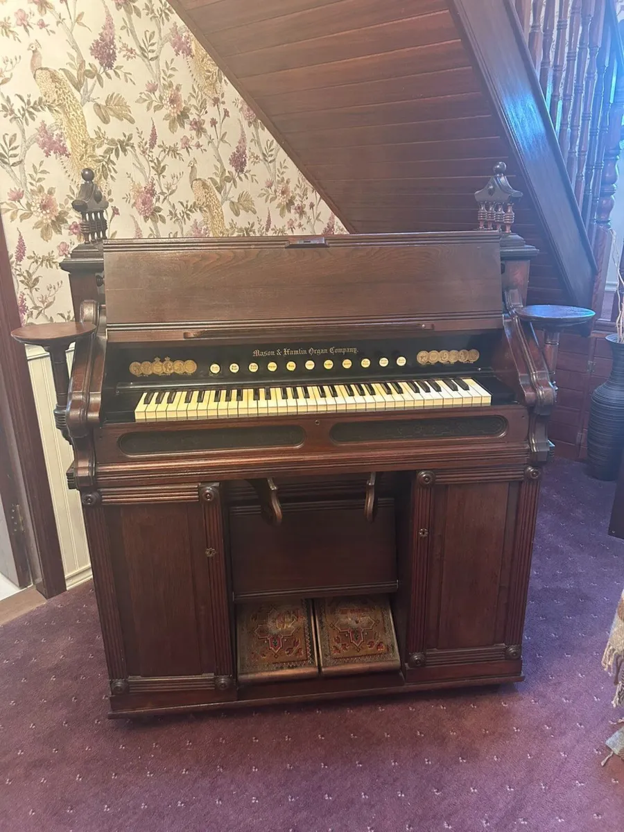 Organ Piano - Image 1