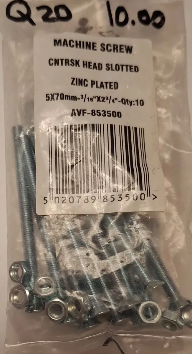 Job lot: over 160 packets of screws, nails etc - Image 4