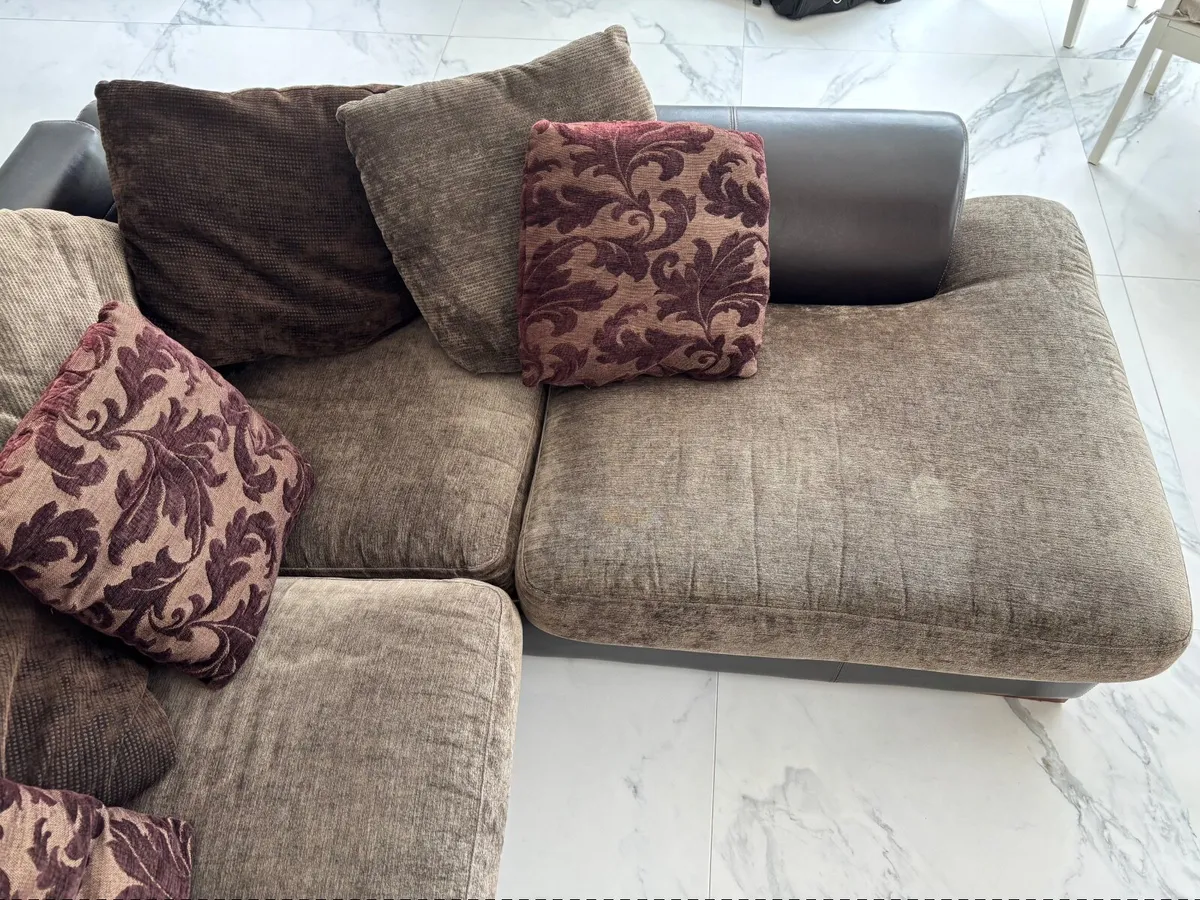 L  shaped Sofa FREE - Image 4