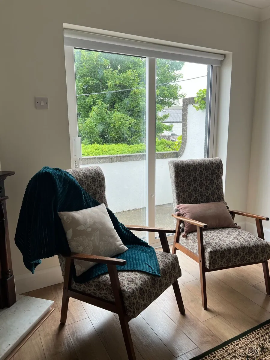 Lounge chairs - Image 2