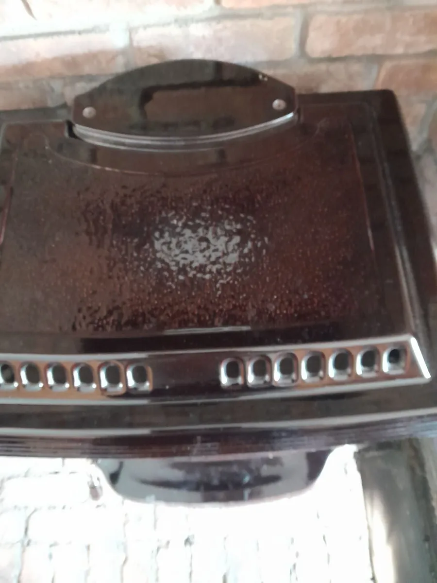 Stove - Image 4
