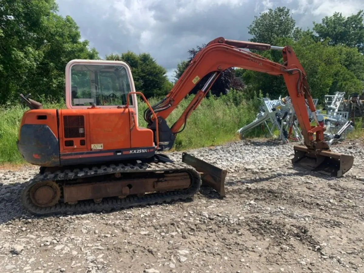 KUBOTA KX251 (6T) DIGGER, 5478 HOURS - Image 3