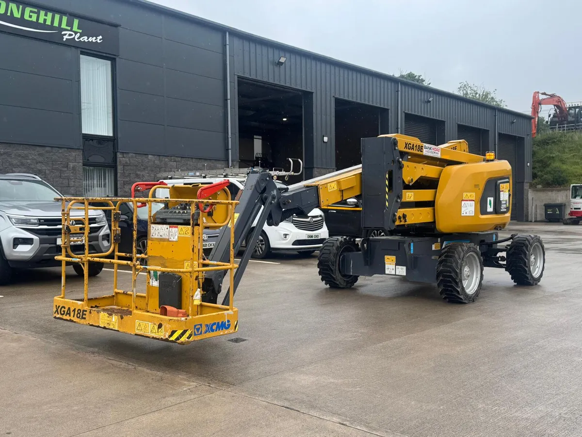 2023 18M ARTICULATED BOOM LIFT - Image 4