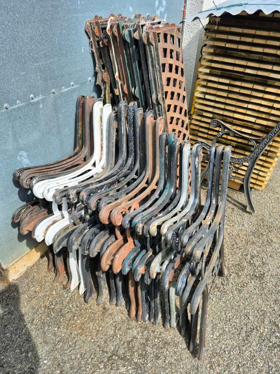 Cast iron Garden bench ends - Image 2